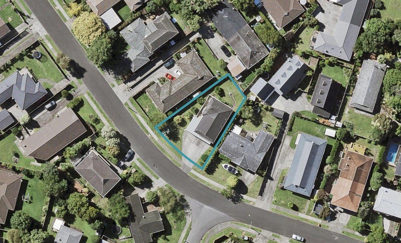 44 Luton Avenue, Sunnyhills, Auckland - Carousel 1