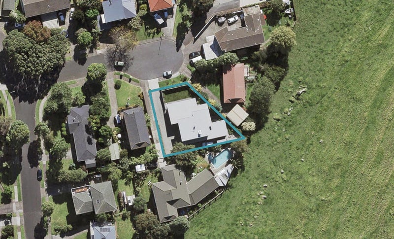 43 Ridgemount Rise, Mangere Bridge, Auckland - Carousel 1