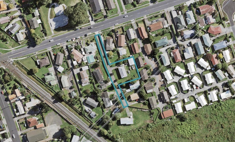43 Taka Street, Takanini, Auckland - Carousel 1