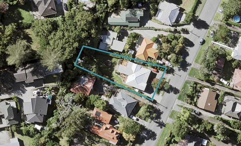 24 Sale Street, Cockle Bay, Auckland - Carousel 1