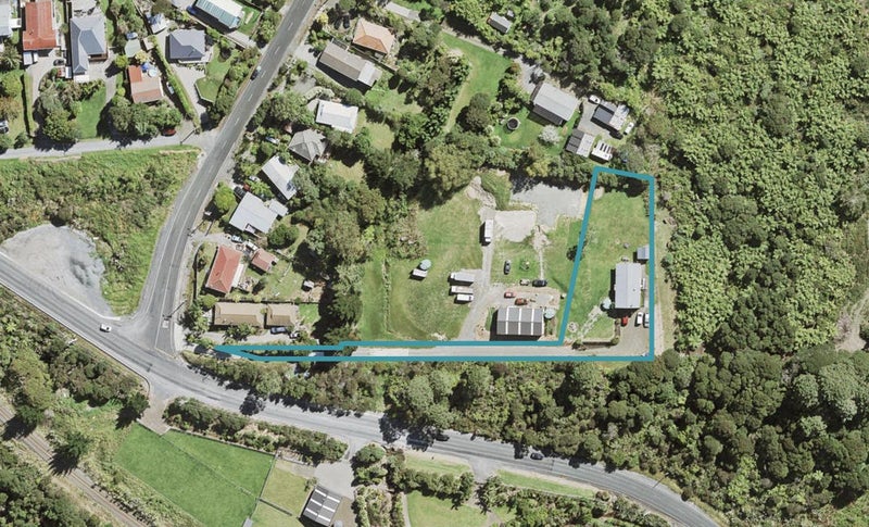 2B Northfield Road, Waitakere, Auckland - Carousel 1