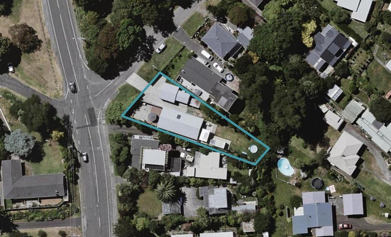 112 Matatua Road, Raumati Beach, Paraparaumu - Carousel 1
