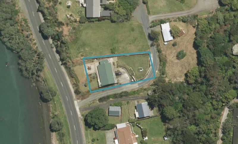 2001 Whangarei Heads Road, Whangarei - Carousel 1