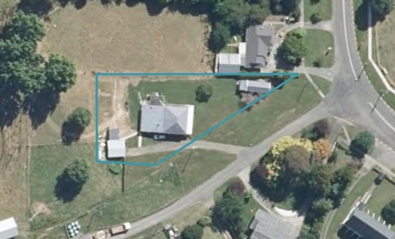 2 Waitipapa Road, Hunterville - Carousel 1