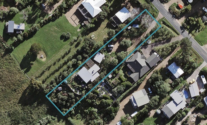 441 Sea View Road, Onetangi, Waiheke Island - Carousel 1