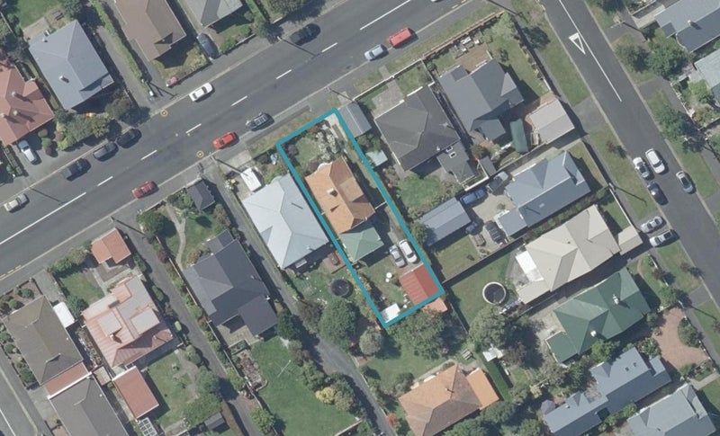 207 Bay View Road, Saint Clair, Dunedin - Carousel 1
