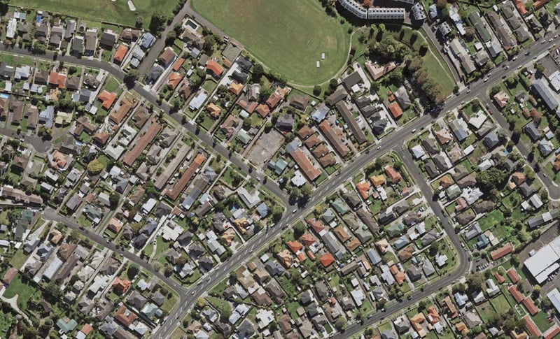 1 Omana Road, Papatoetoe, Auckland - Carousel 1