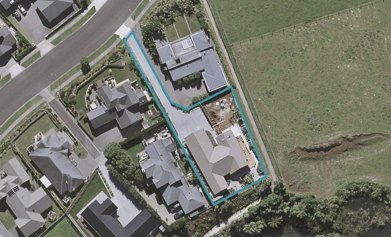 10A Sampson Avenue, Waiwhakaiho, New Plymouth - Carousel 1
