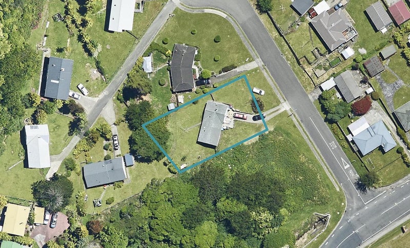 2 Takahe Place, Selwyn Heights, Rotorua - Carousel 1