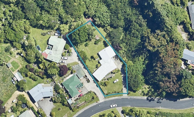 12 Russell Crescent, Western Heights, Rotorua - Carousel 1