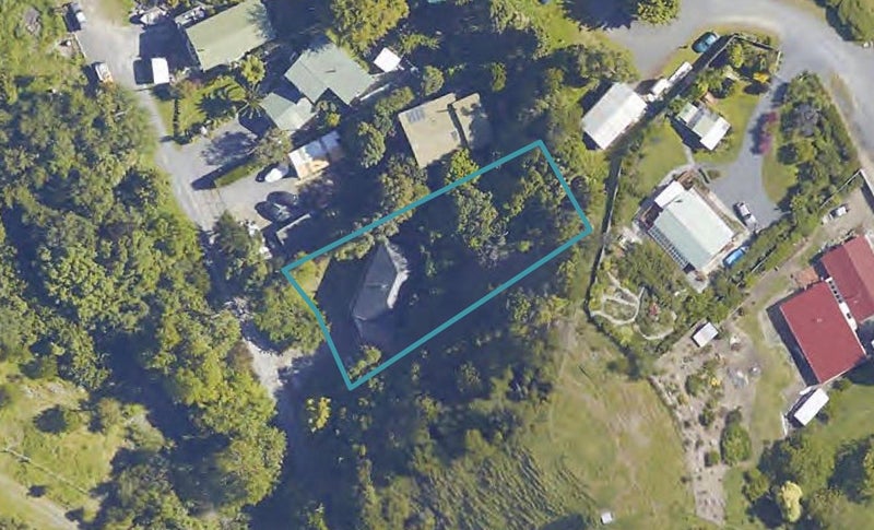 26 Valley Road, Goose Bay, Kaikōura - Carousel 1