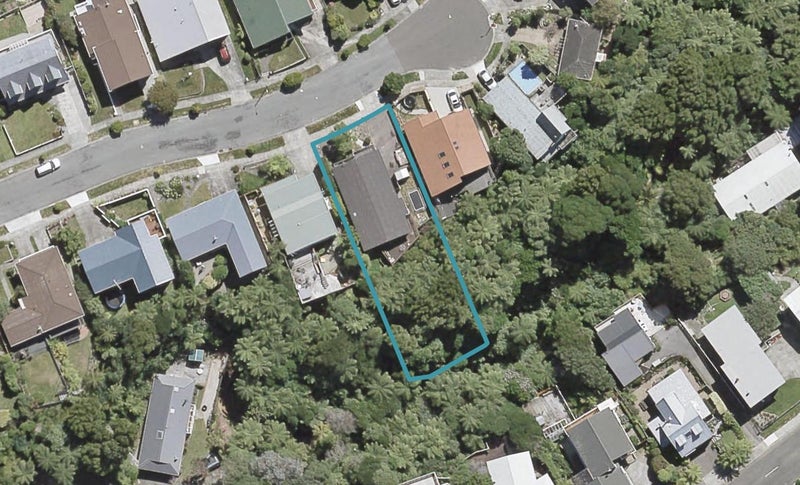16 Panorama Grove, Harbour View, Lower Hutt - Carousel 1