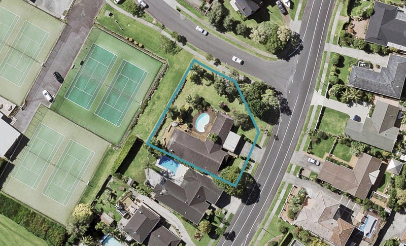 2 Oleander Point, Farm Cove, Auckland - Carousel 1