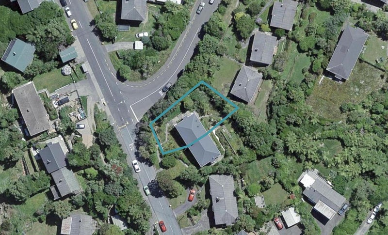 29 Victory Avenue, Karori, Wellington - Carousel 1
