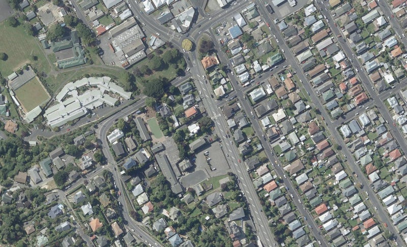 18 Forbury Road, Forbury, Dunedin - Carousel 1