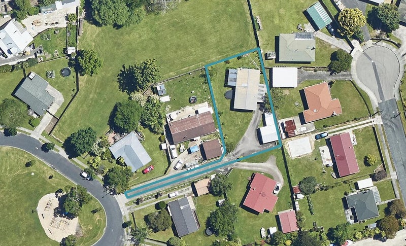 23 Chapman Place, Fairy Springs, Rotorua - Carousel 1