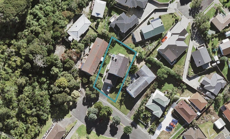 9 Andes Place, Lynfield, Auckland - Carousel 1