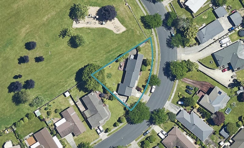 30 Hodgkins Street, Pukehangi, Rotorua - Carousel 1