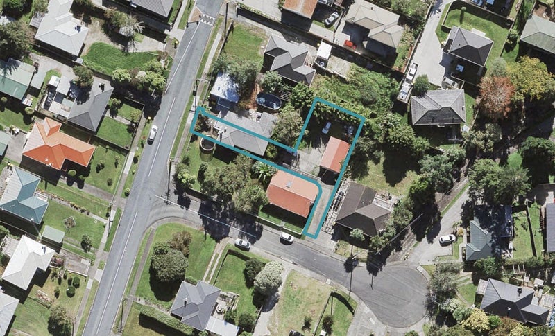 41E Kelwyn Road, Kelston, Auckland - Carousel 1