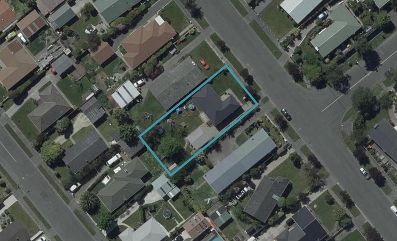 152 Warren Crescent, Hillmorton, Christchurch - Carousel 1