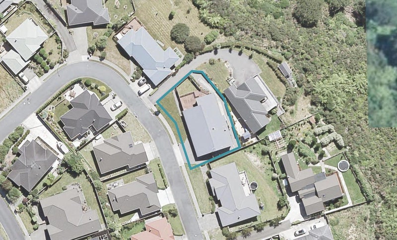15 McEwen Crescent, Riverstone Terraces, Upper Hutt - Carousel 1