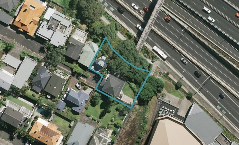 16 Harbour Street, Saint Marys Bay, Auckland - Carousel 1