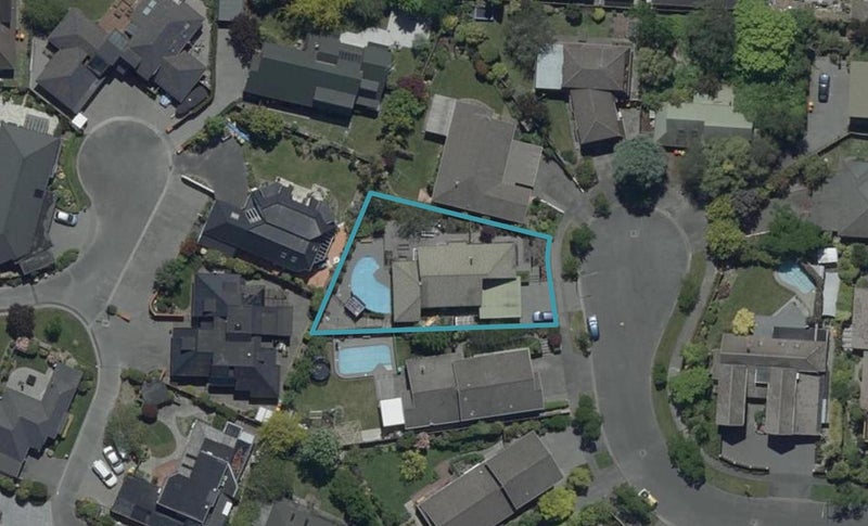 31 Hawkswood Place, Avonhead, Christchurch - Carousel 1