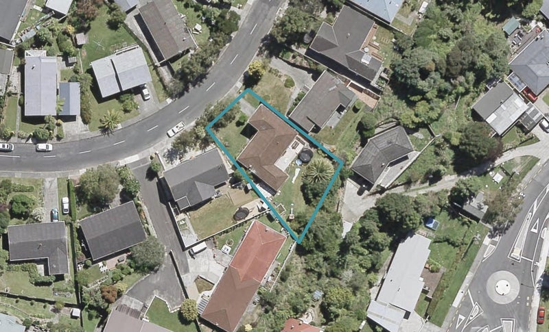 53 Sunbrae Drive, Silverstream, Upper Hutt - Carousel 1