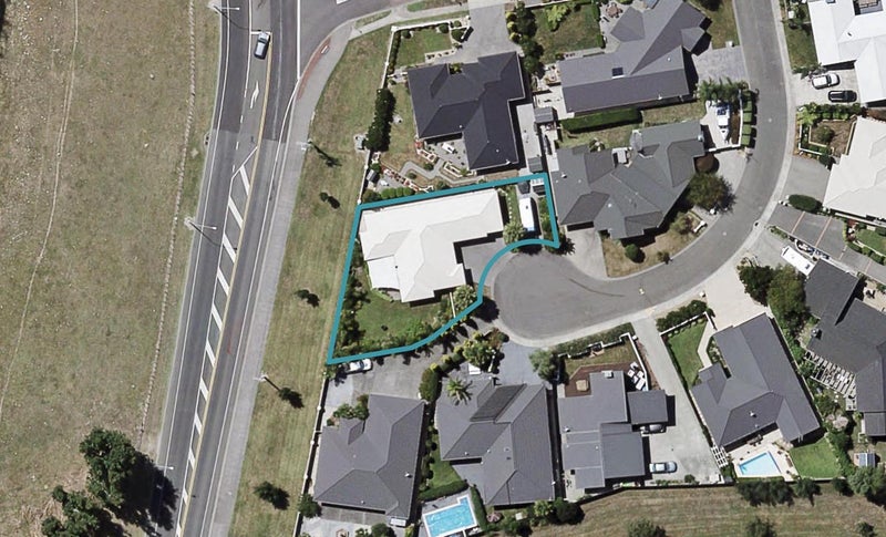 6 Syrah Place, Greenmeadows, Napier - Carousel 1