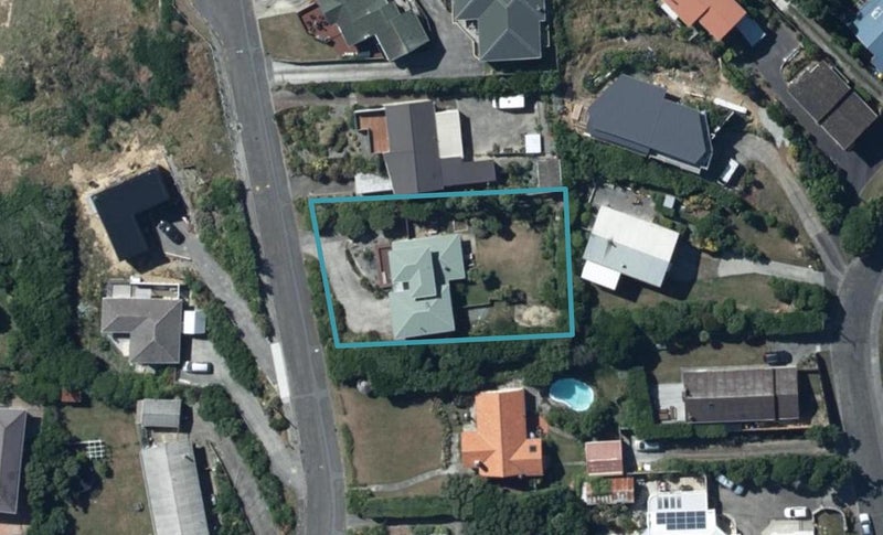 36 Richard Street, Titahi Bay, Porirua - Carousel 1