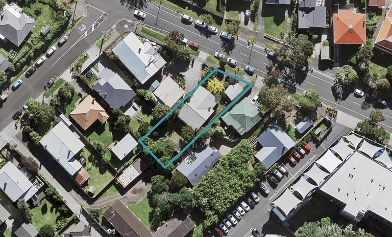 43 Sainsbury Road, Mount Albert, Auckland - Carousel 1
