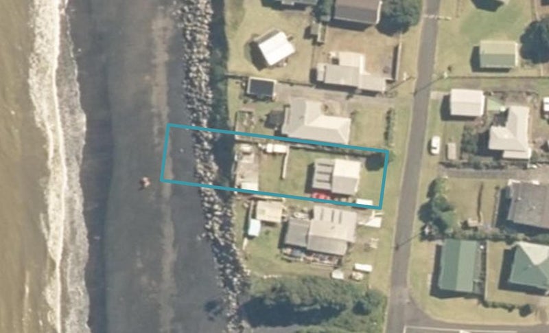 6A Point Road, Mokau, Mōkau - Carousel 1