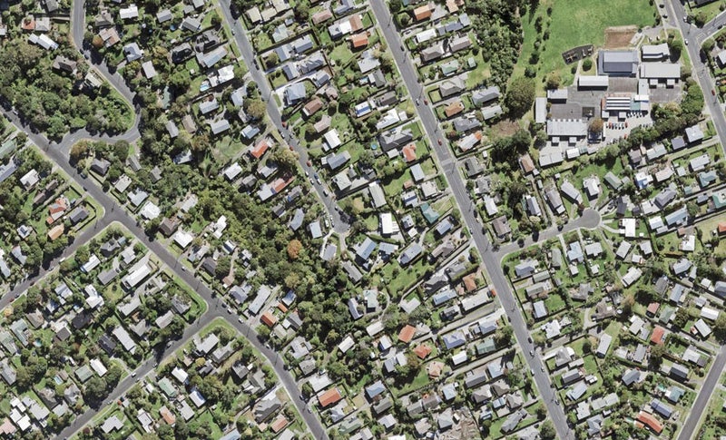 30 Drome View Place, Beach Haven, Auckland - Carousel 1