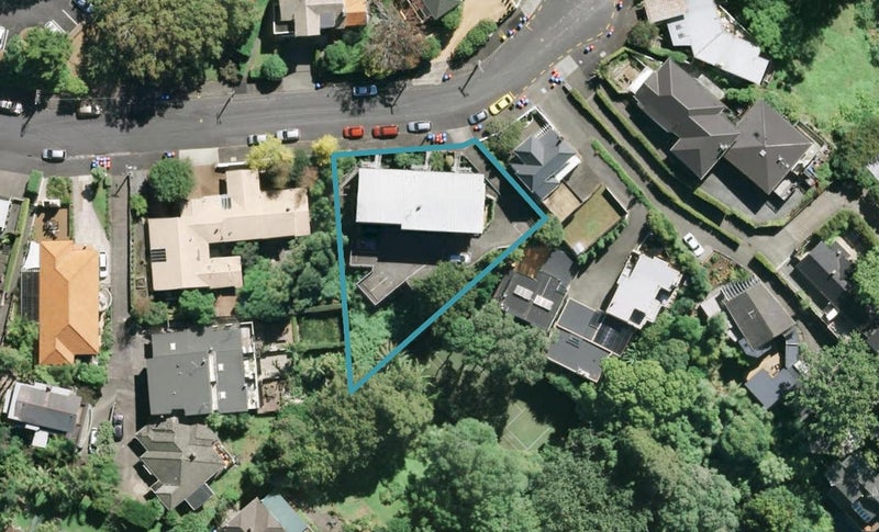 1/17 Cathedral Place, Parnell, Auckland - Carousel 1