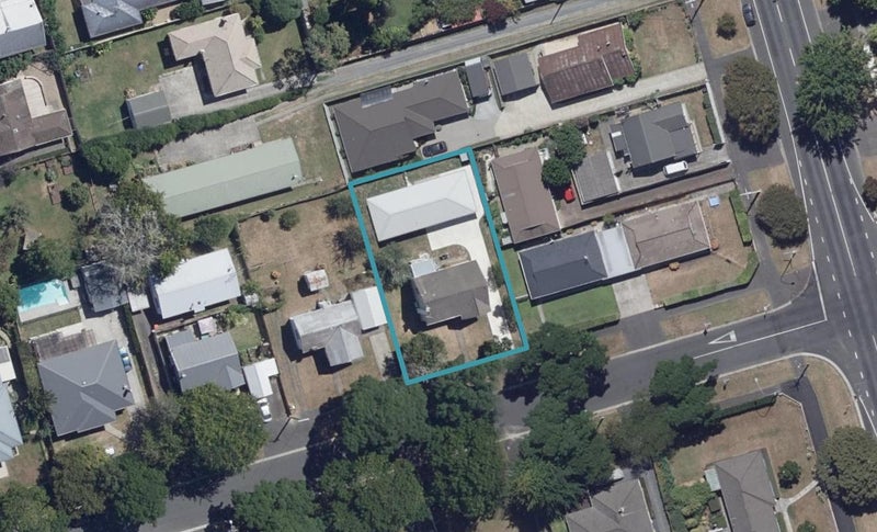 59 Brookfield Street, Hamilton East, Hamilton - Carousel 1