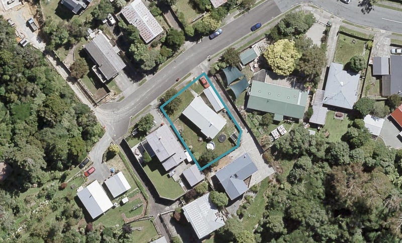3 Serenity Grove, Maoribank, Upper Hutt - Carousel 1
