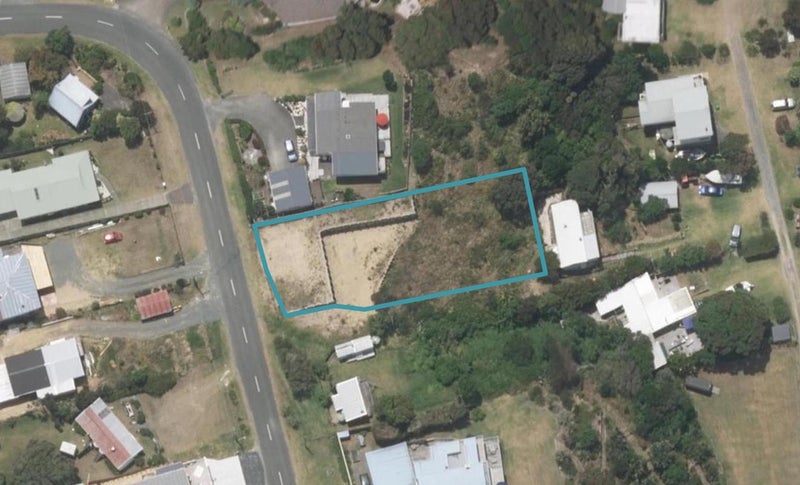 23 Cheviot Street, Mangawhai Heads, Mangawhai - Carousel 1