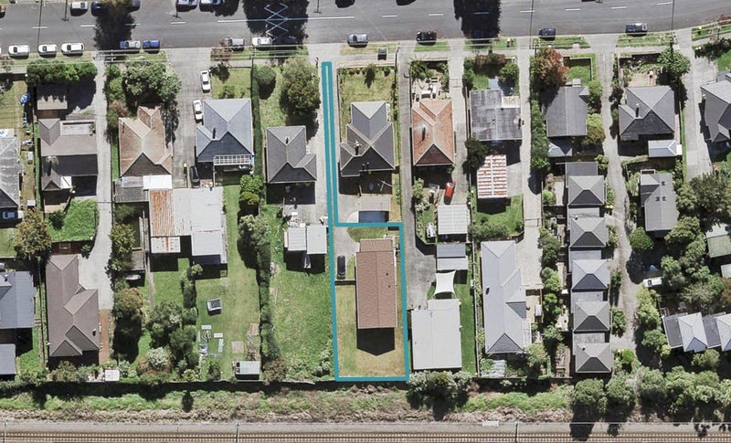 56A Arawa Street, New Lynn, Auckland - Carousel 1