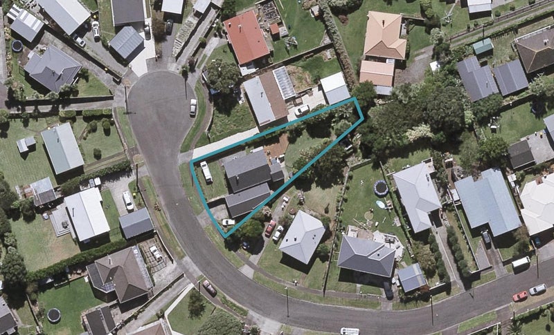 18 Bedford Street, Fitzroy, New Plymouth - Carousel 1
