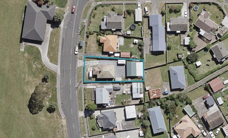 1020 Taita Drive, Taita, Lower Hutt - Carousel 1