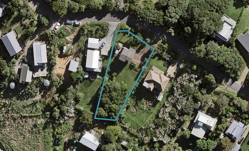 375 Sea View Road, Onetangi, Waiheke Island - Carousel 1
