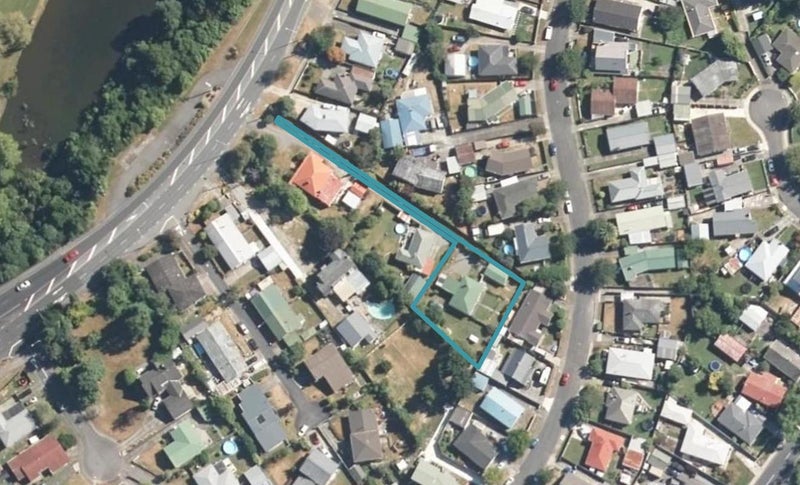 1218 Fergusson Drive, Brown Owl, Upper Hutt - Carousel 1