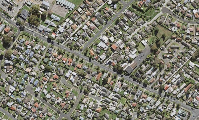 209D Buckland Road, Mangere East, Auckland - Carousel 1