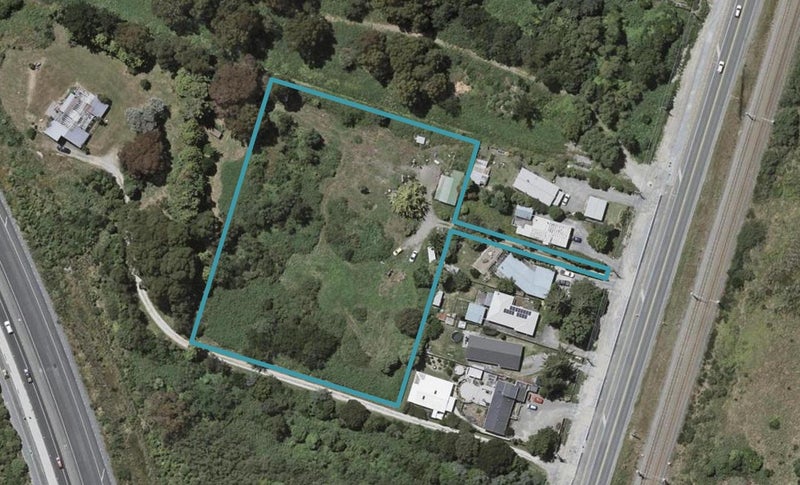 214 Main Road South, Raumati South, Paraparaumu - Carousel 1