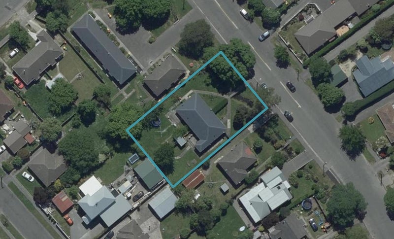 33 Brookside Terrace, Bryndwr, Christchurch - Carousel 1