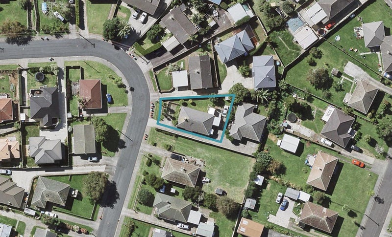 37 Coral Crescent, Panmure, Auckland - Carousel 1