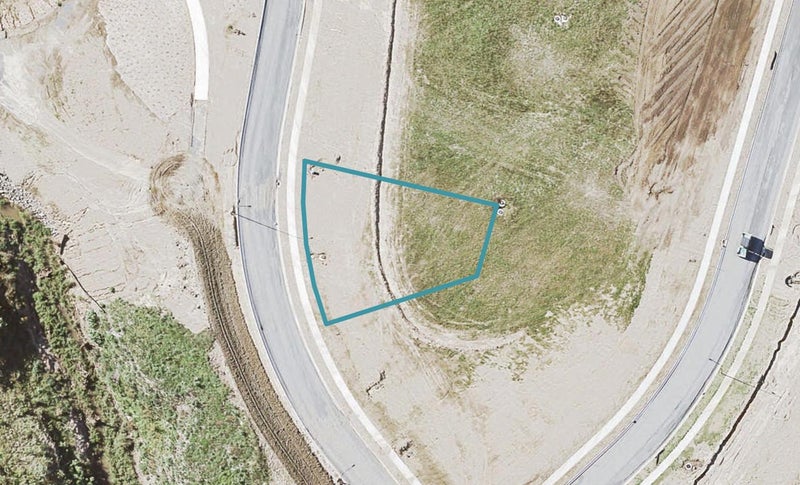 17 Angiangi Crescent, Beachlands, Auckland - Carousel 1