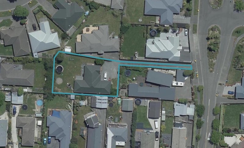 5 Riverwood Boulevard, Redwood, Christchurch - Carousel 1
