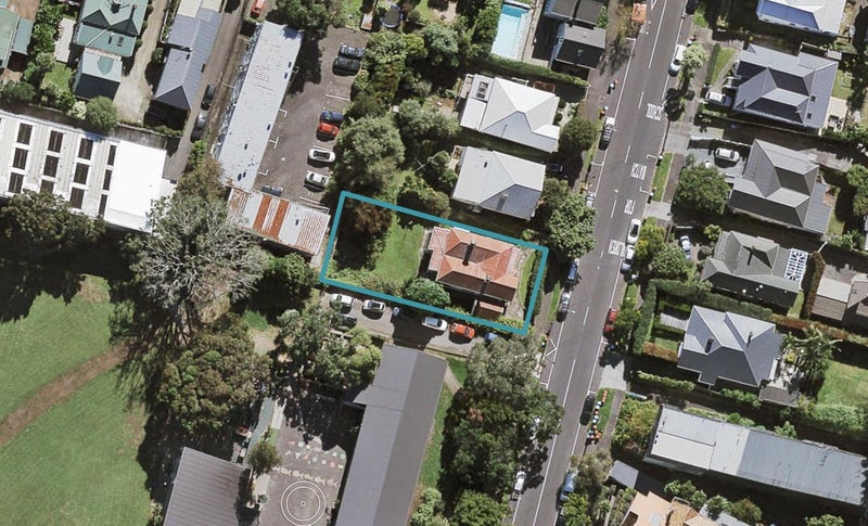 13 Sherbourne Road, Mount Eden, Auckland - Carousel 1