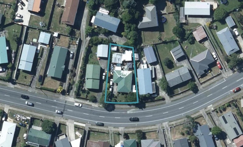 416 Warspite Avenue, Ascot Park, Porirua - Carousel 1